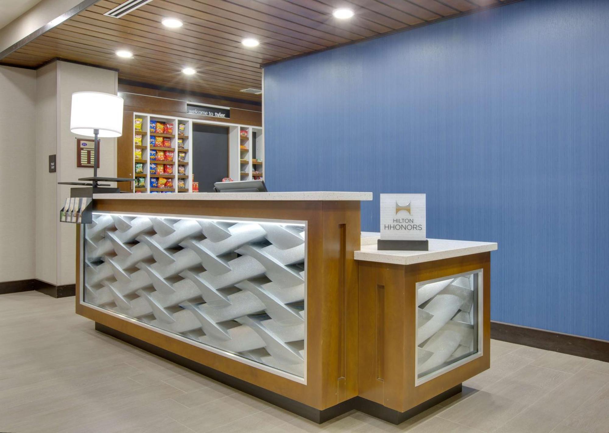 Hampton Inn & Suites Tyler-South Eksteriør bilde